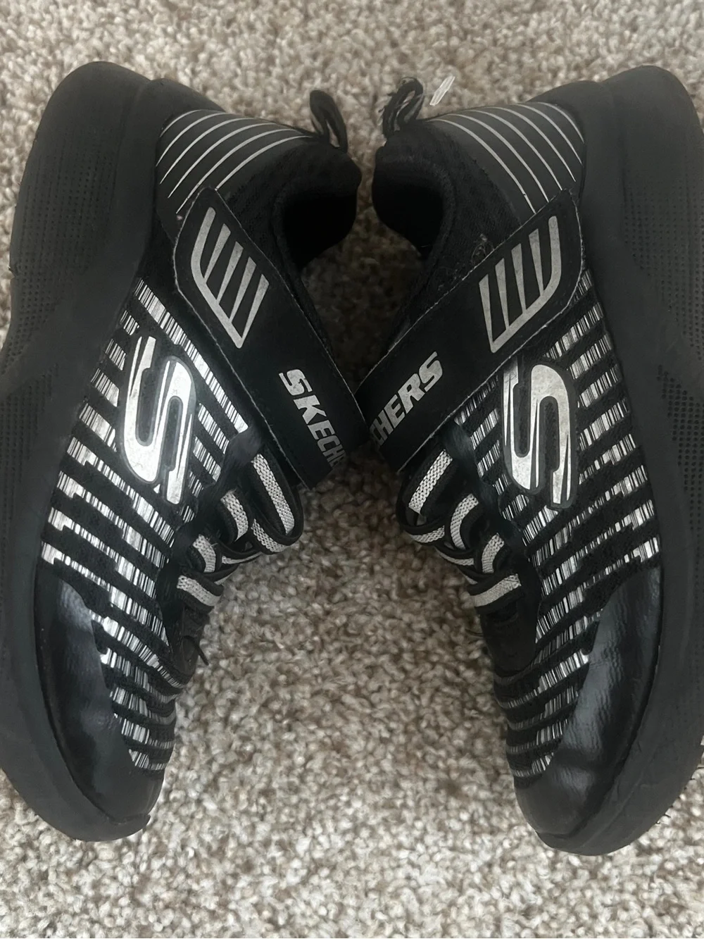 Skechers Kids' Black Athletic Shoe - Picture 6 of 8